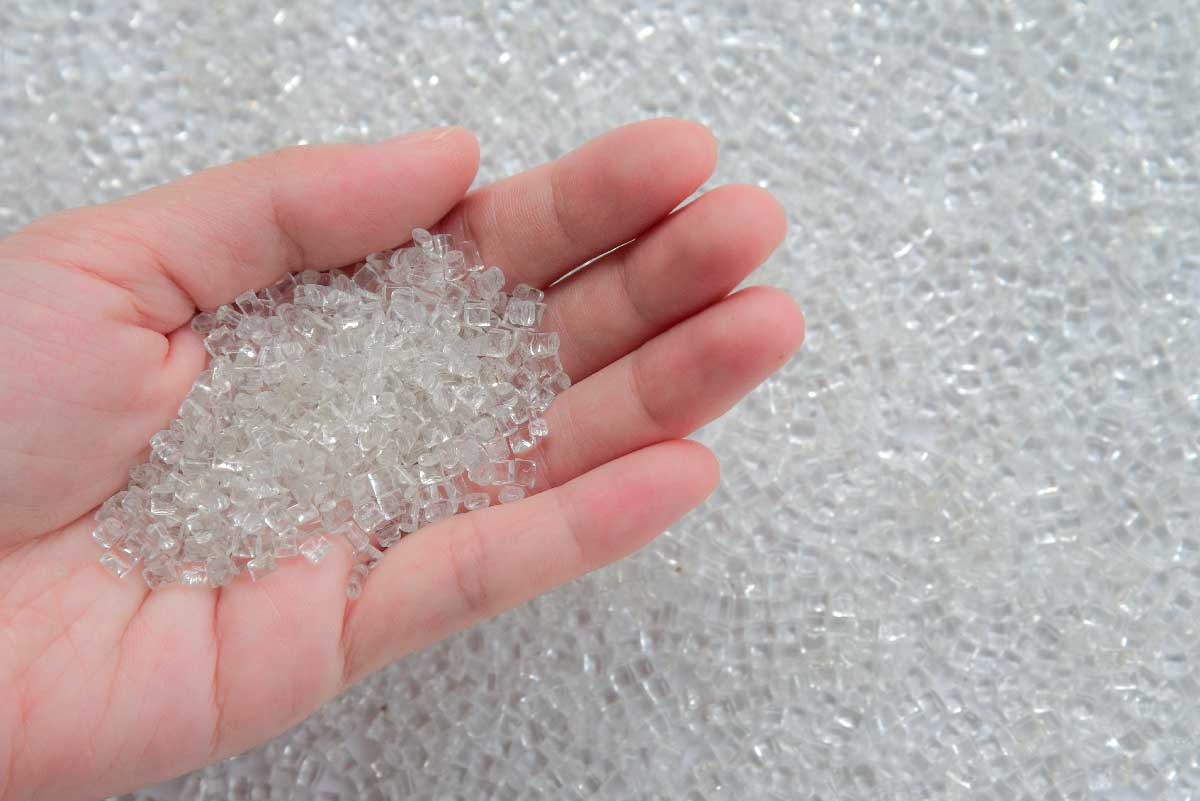 Epoxy resin or polyester resin?  Sicomin