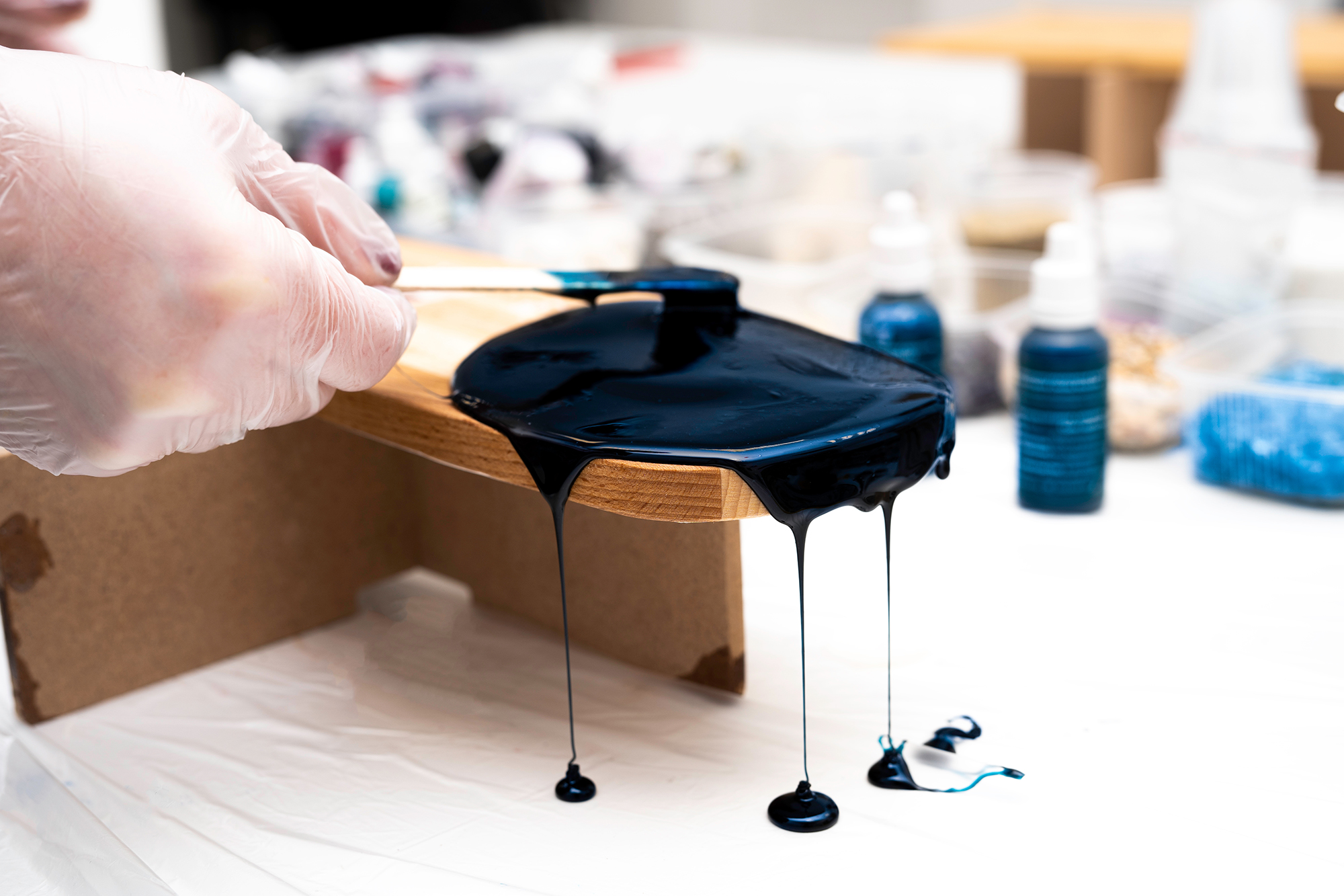How to deal with problems when using epoxy resin on wood? Sicomin