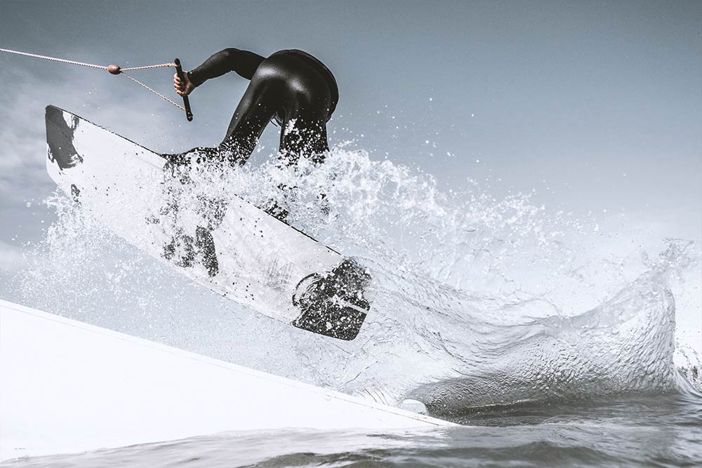 Sustainable wakeboards made with bio-based epoxy resin Sicomin