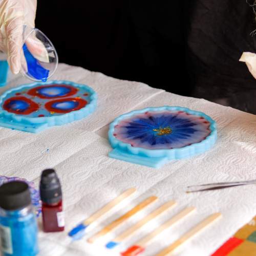 The advantages of epoxy resin for artistic creations Sicomin